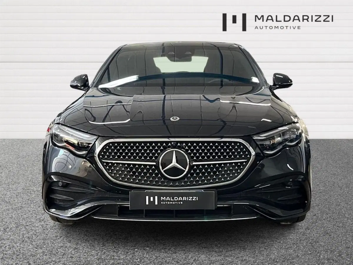 Mercedes-Benz Classe E usata a Bari (2)