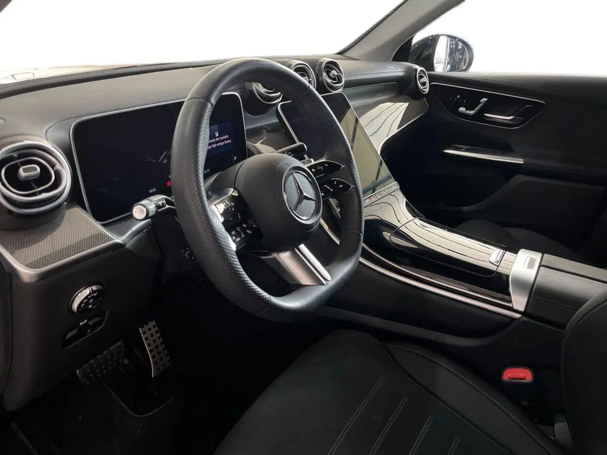 Mercedes-Benz GLC Coupé usata a Bari (7)