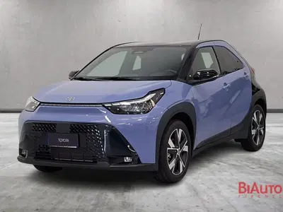 Toyota Aygo X 1.5 hybrid Icon e-cvt nuova a Sesto Fiorentino