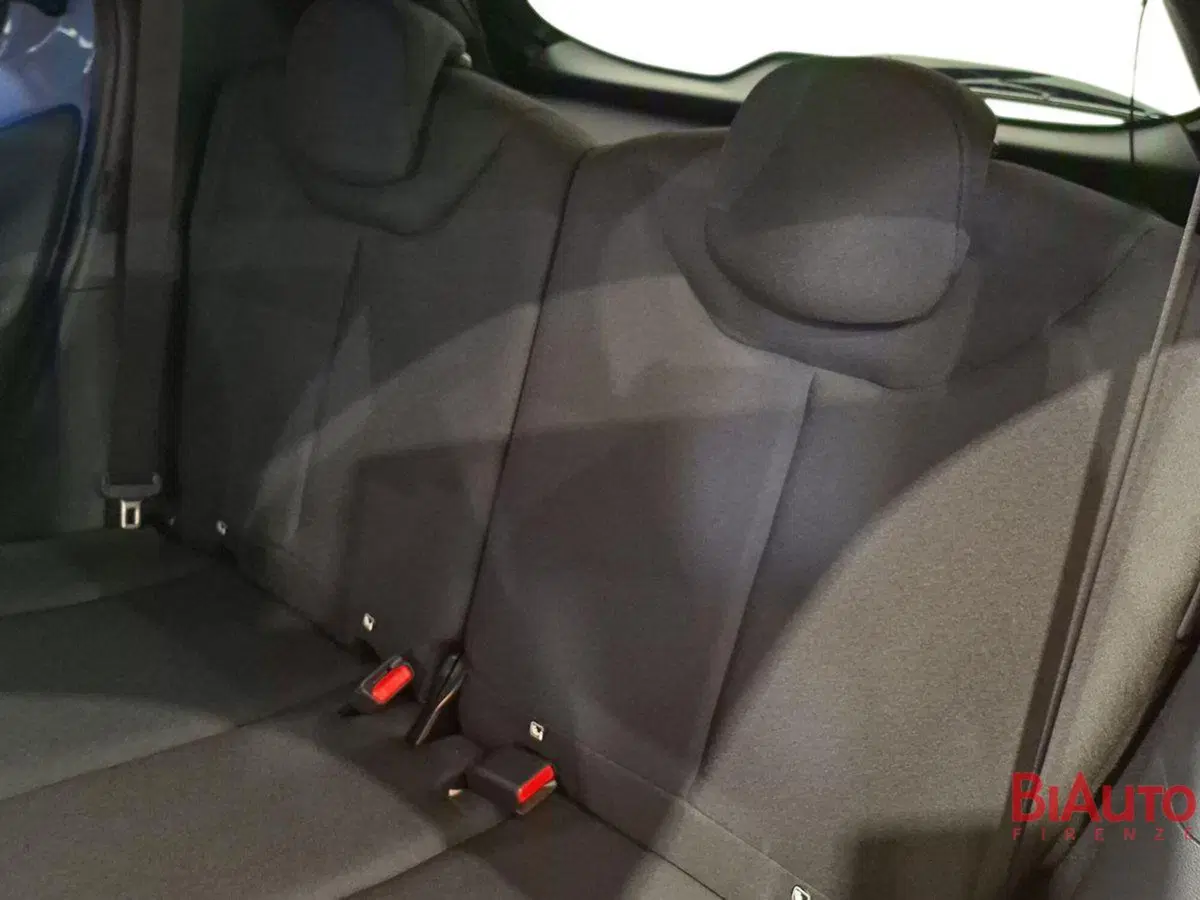 Toyota Aygo X nuova a Firenze (10)