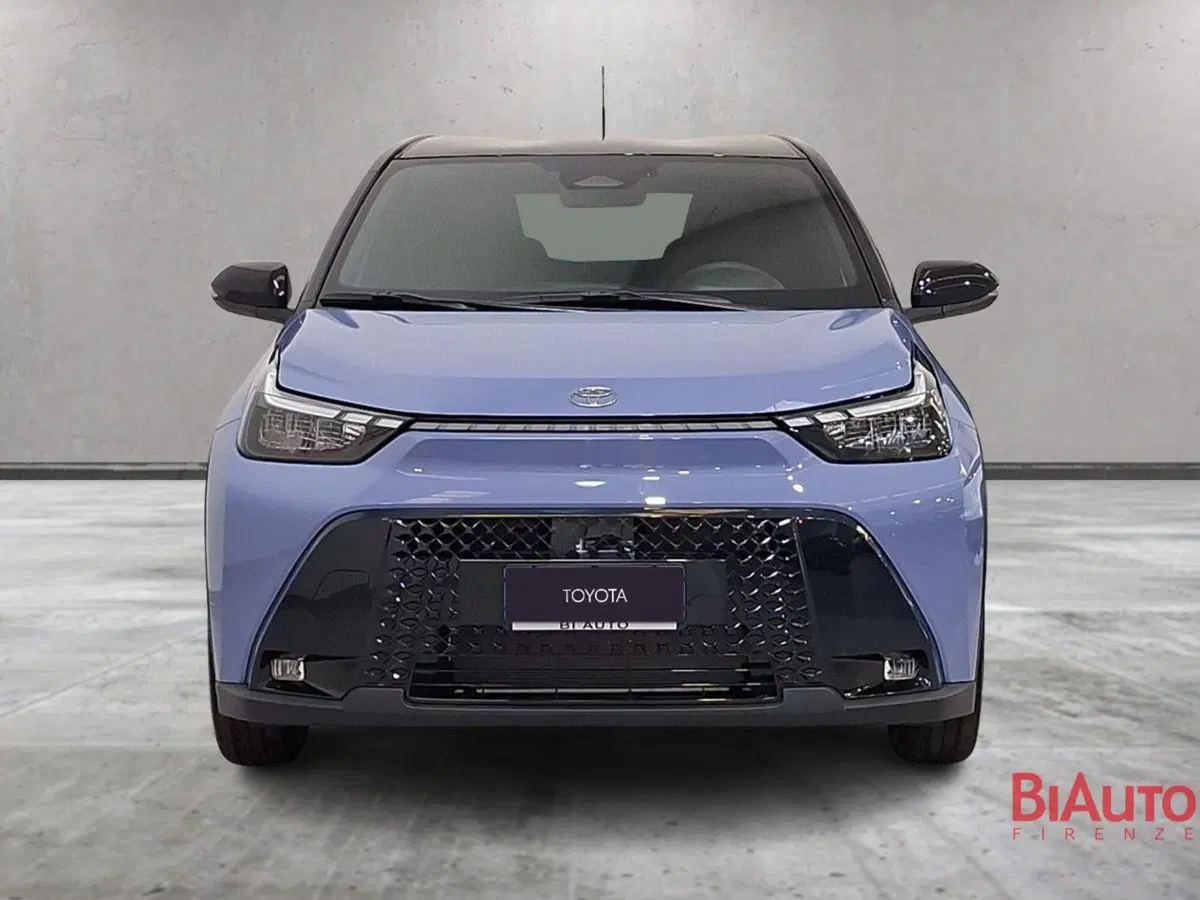 Toyota Aygo X nuova a Firenze (12)