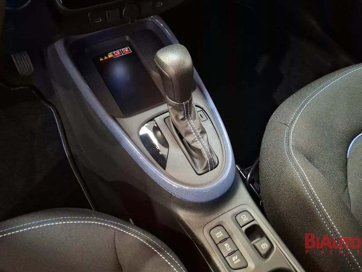 Toyota Aygo X nuova a Firenze (16)
