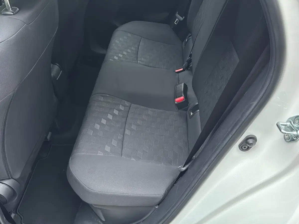 Toyota Yaris usata a Ferrara (7)