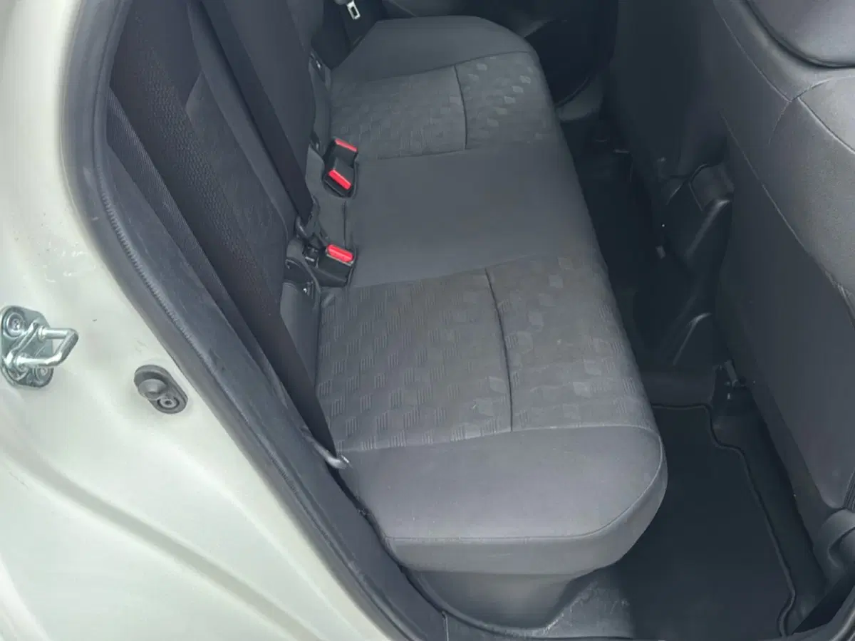 Toyota Yaris usata a Ferrara (8)