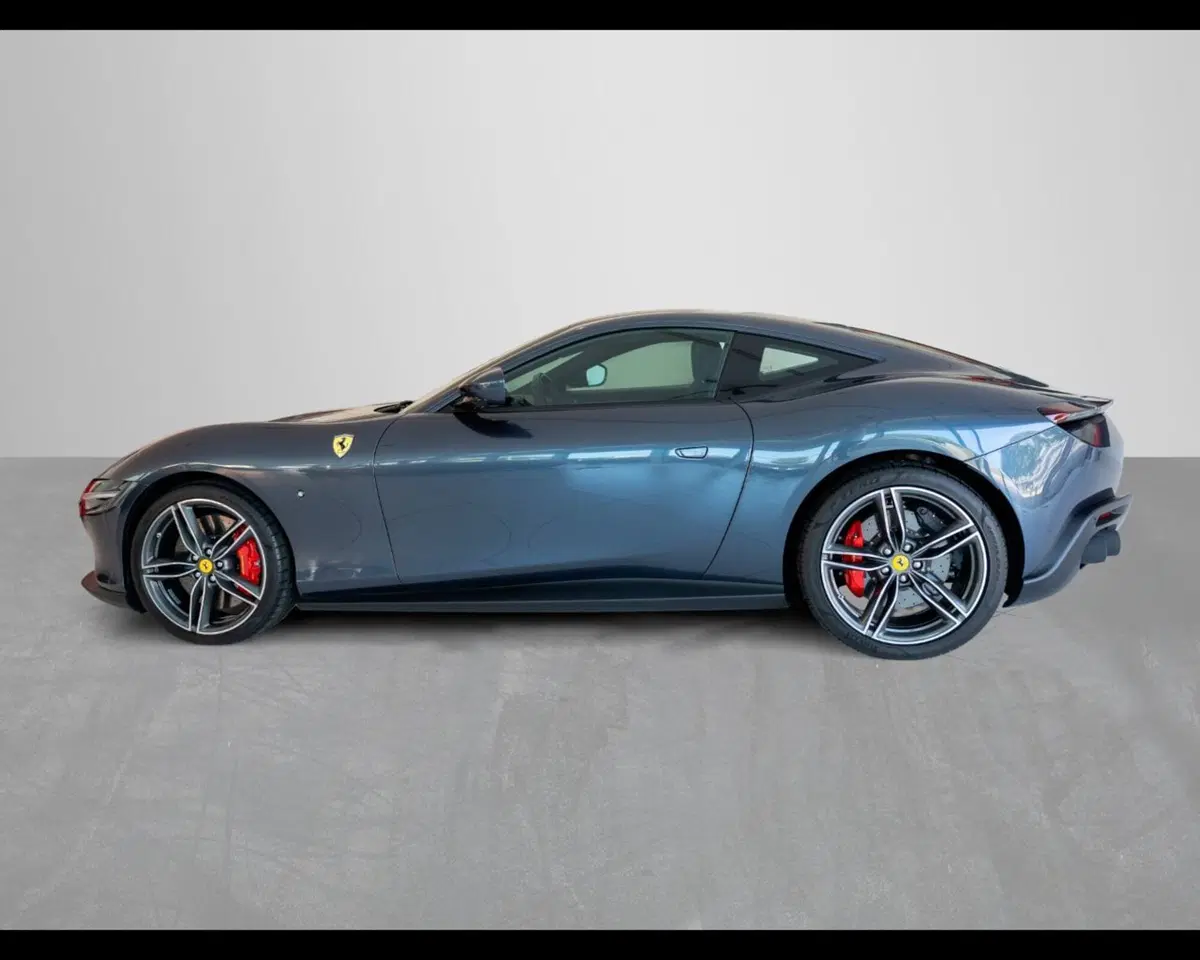 Ferrari Roma Spider usata a Padova (3)