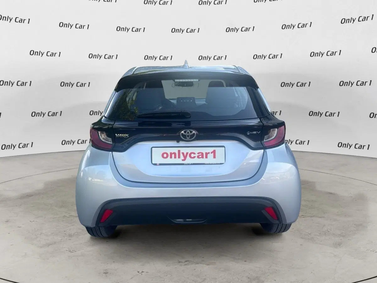 Toyota Yaris Cross usata a Ferrara (4)