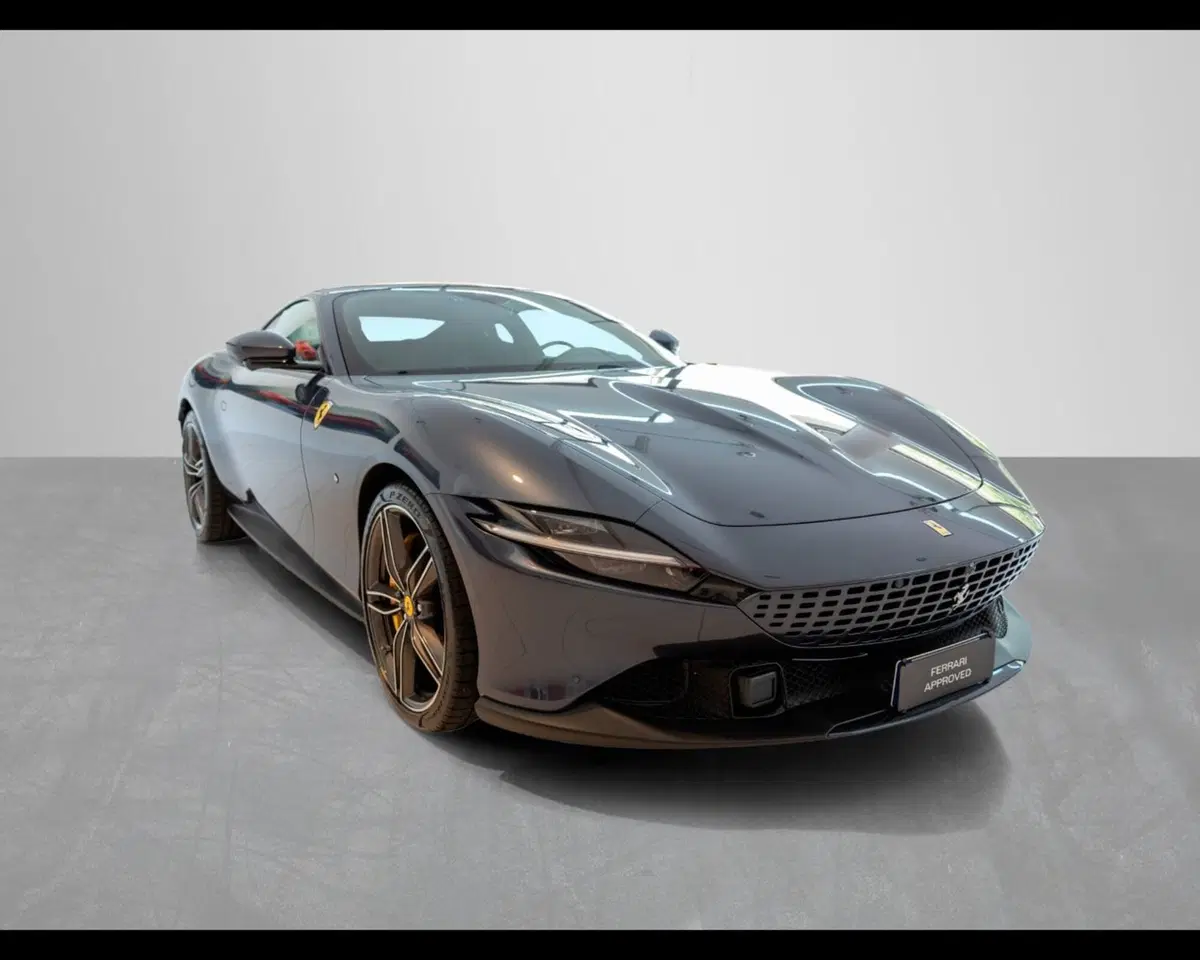 Ferrari Roma Spider usata a Padova (8)