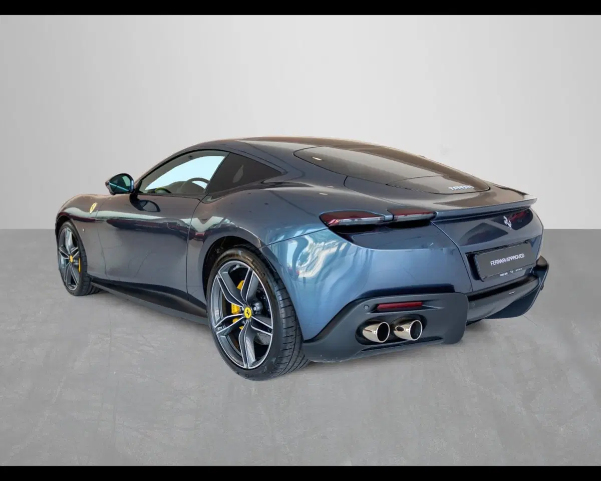 Ferrari Roma Spider usata a Padova (9)