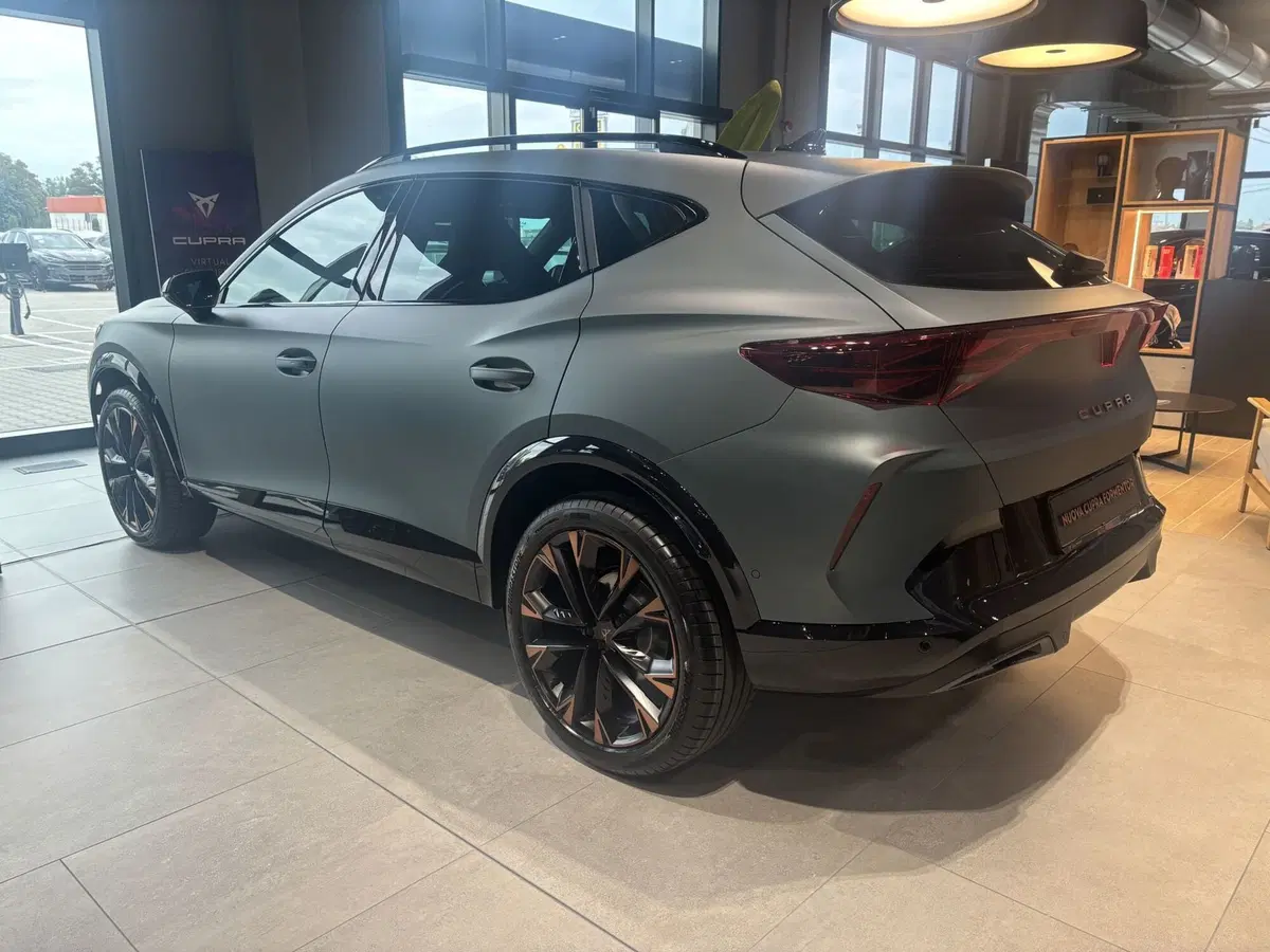 Cupra Formentor nuova a Ferrara (5)