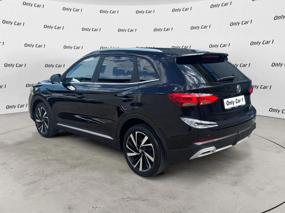 Mg ZS nuova a Ferrara (5)