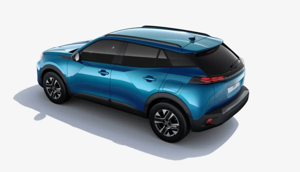 Peugeot 2008 nuova a Bari (5)