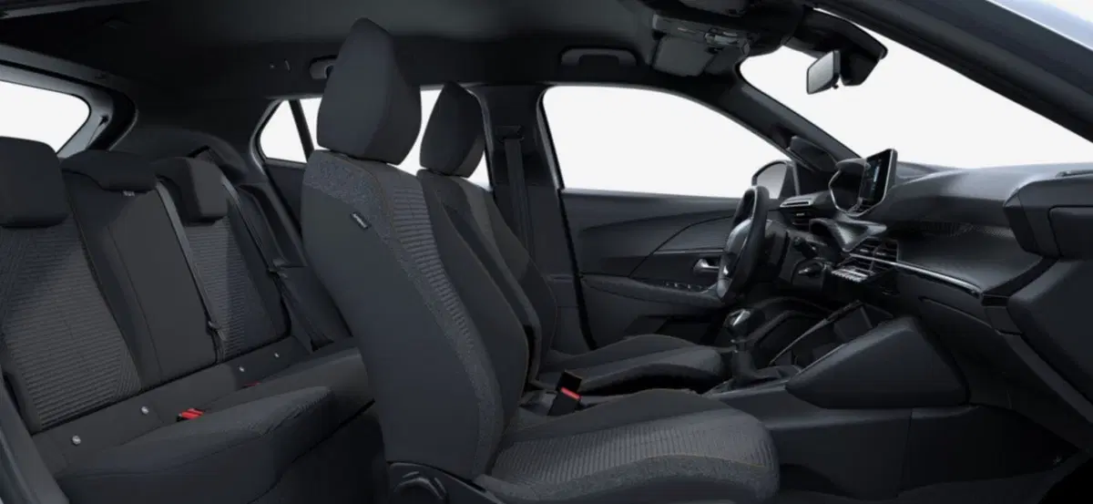 Peugeot 2008 nuova a Bari (9)