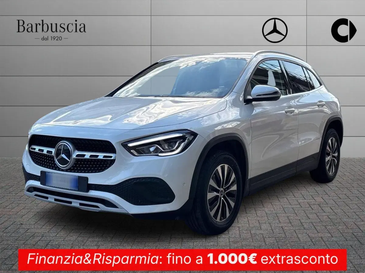 Mercedes-Benz GLA SUV usata a Pescara