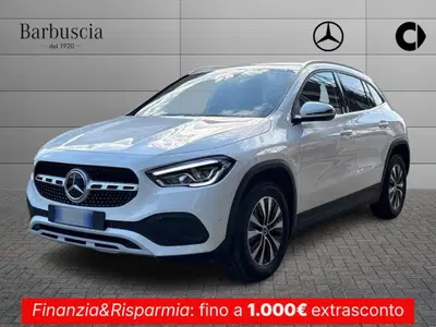 Mercedes-Benz GLA SUV 180 d Business Extra auto del 2022 usata a Pescara