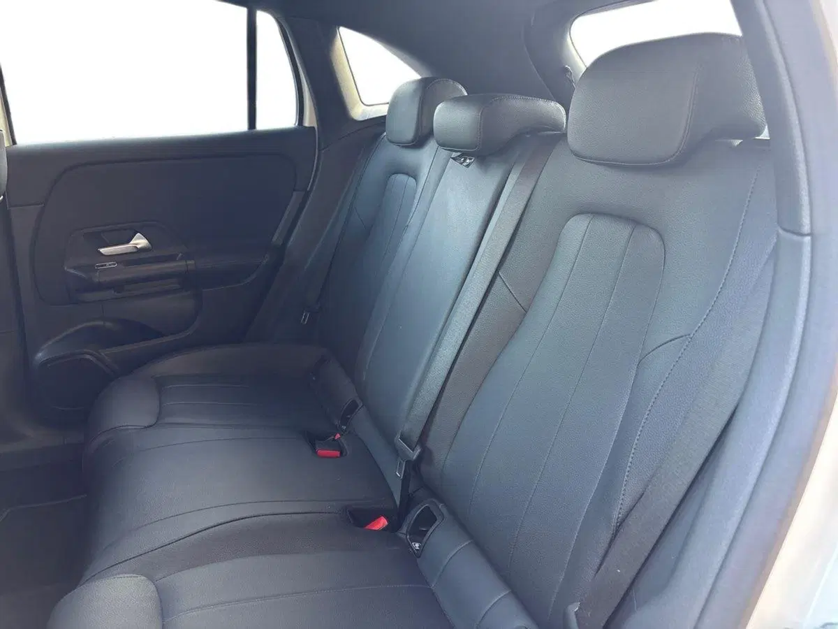 Mercedes-Benz GLA SUV usata a Pescara (13)
