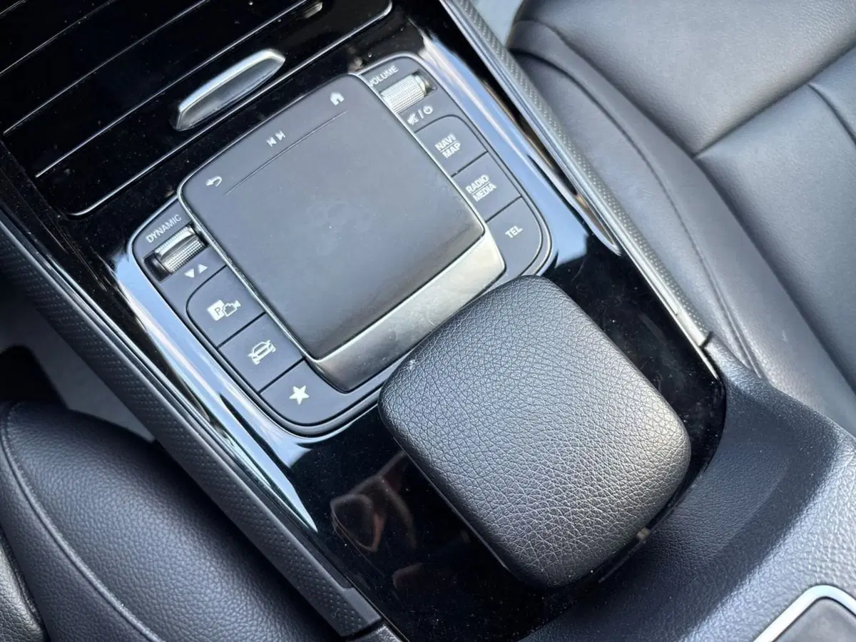 Mercedes-Benz GLA SUV usata a Pescara (15)