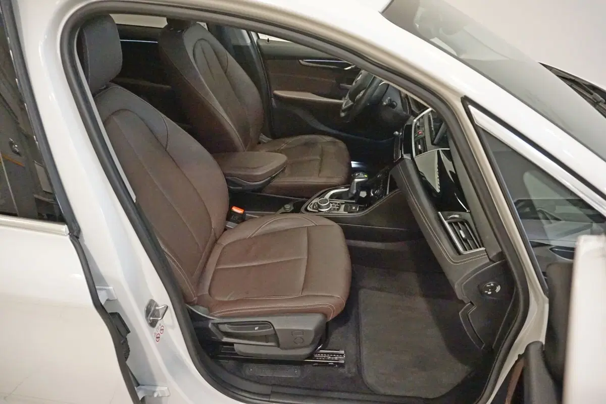BMW Serie 2 Active Tourer usata a Pescara (9)