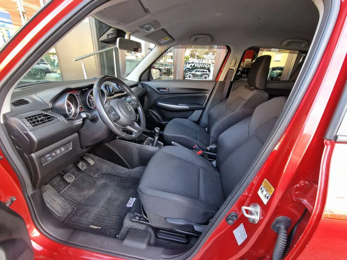 Suzuki Swift usata a Milano (6)