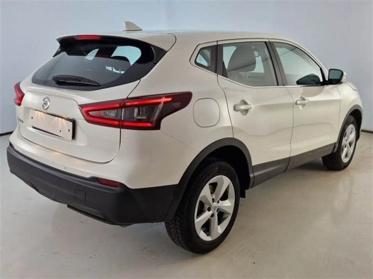 Nissan Qashqai usata a Macerata (3)