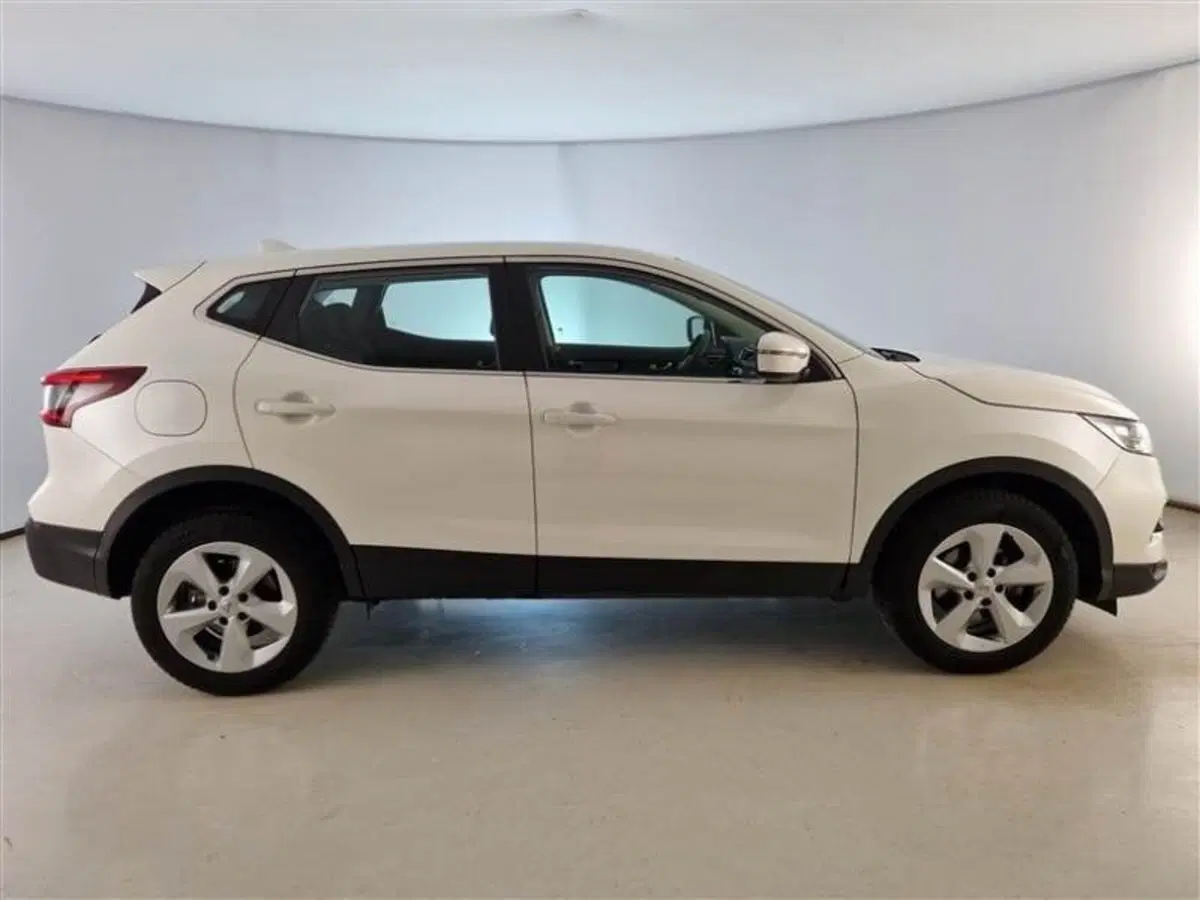 Nissan Qashqai usata a Macerata (4)
