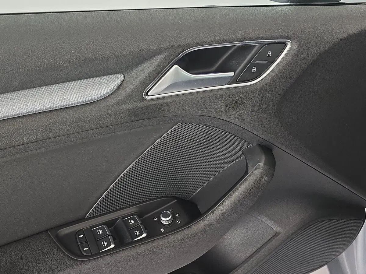 Audi A3 Sedan usata a Alessandria (14)
