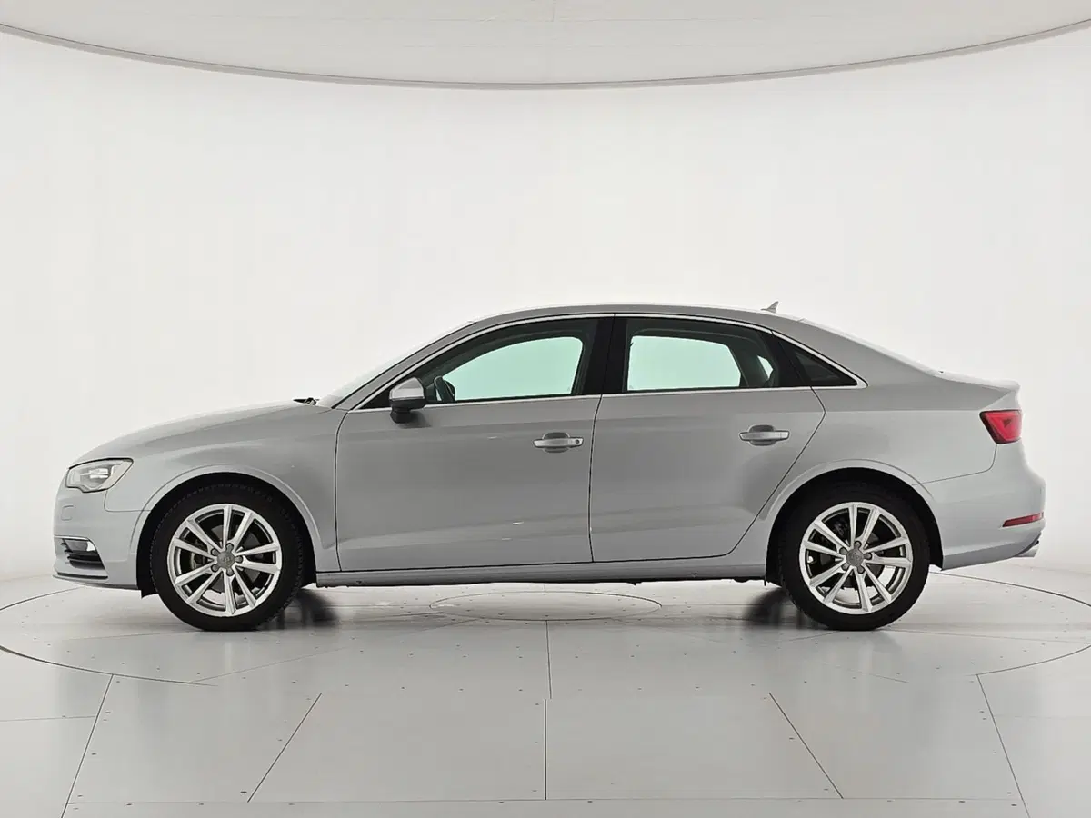 Audi A3 Sedan usata a Alessandria (3)