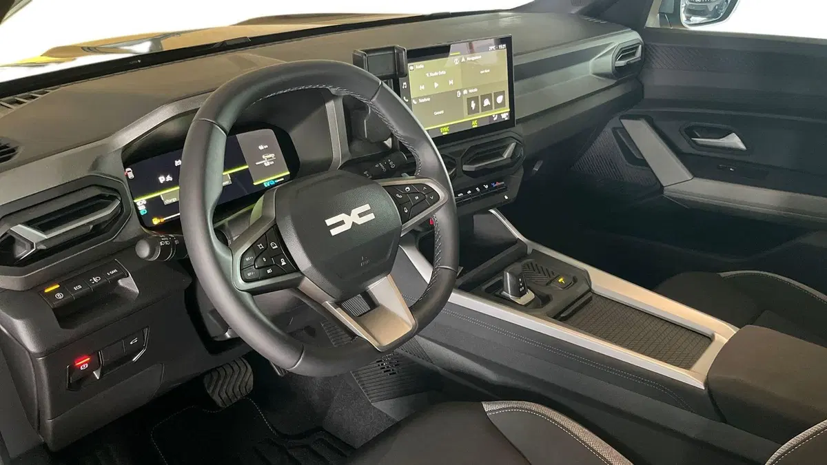 Dacia Bigster nuova a Treviso (12)
