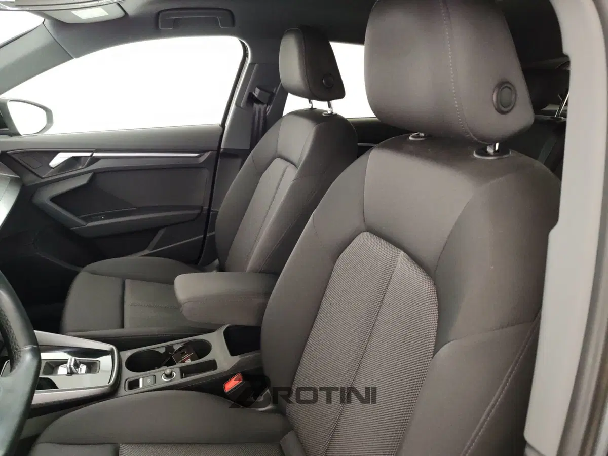 Audi A3 Sportback usata a Massa-Carrara (9)