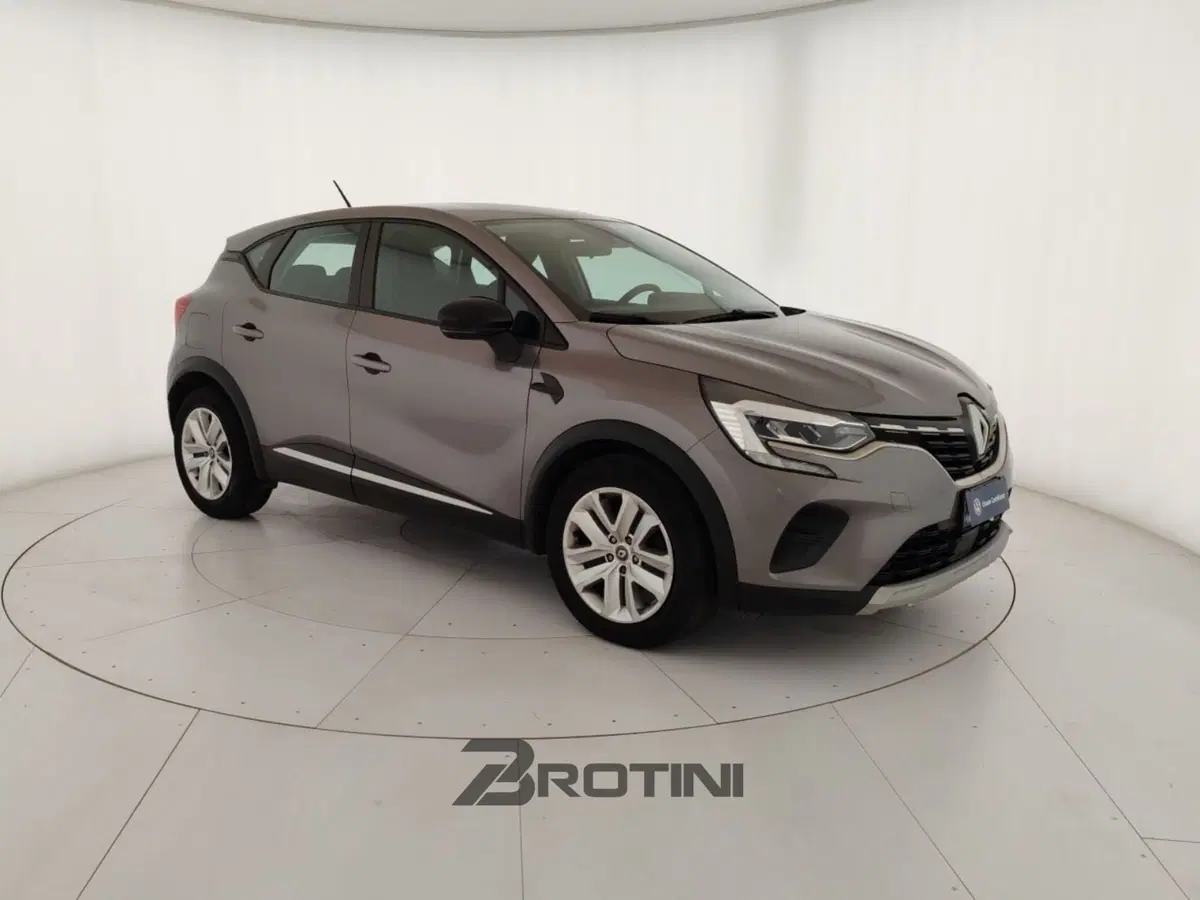 Renault Captur usata a Massa-Carrara (3)