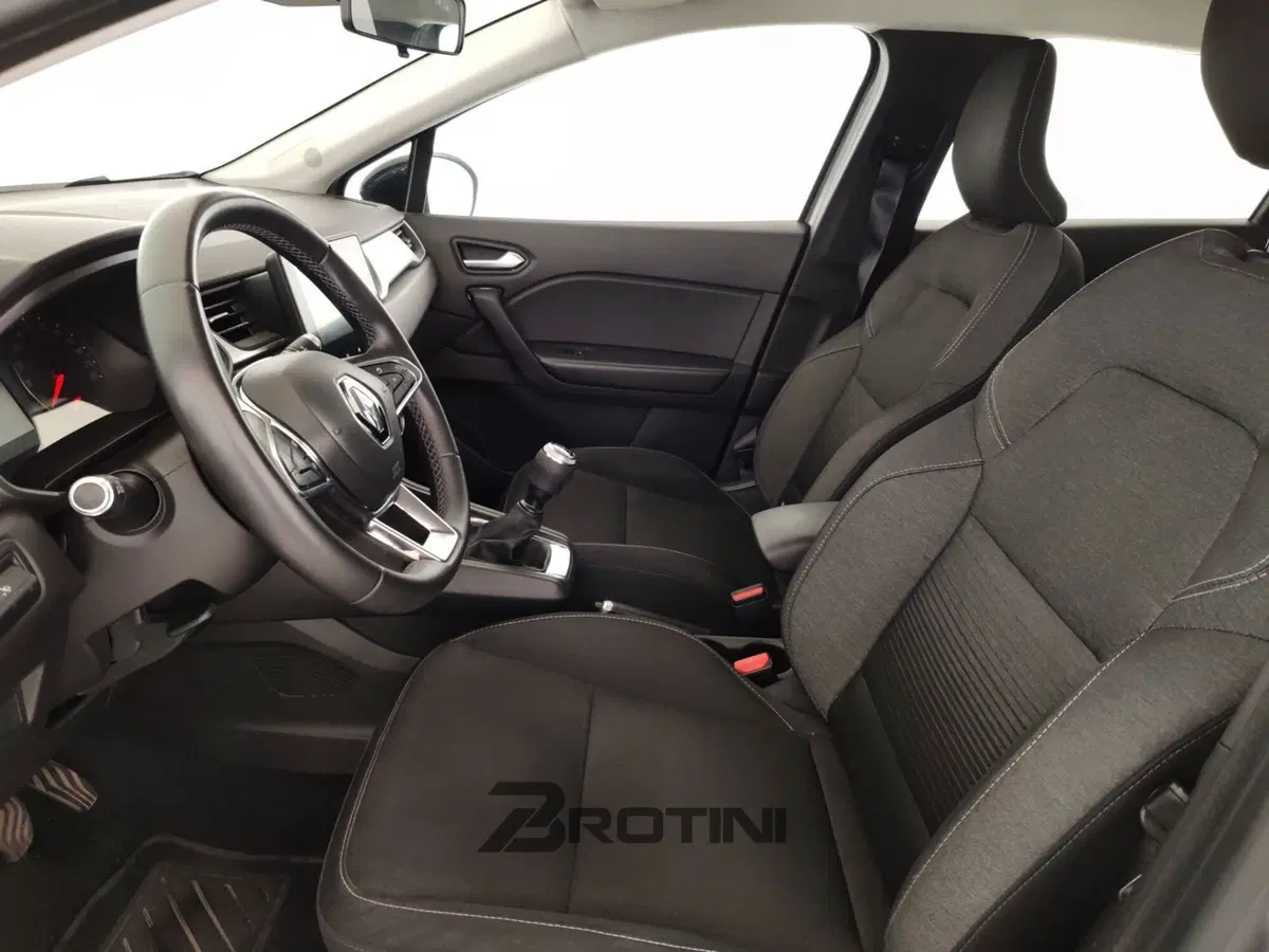 Renault Captur usata a Massa-Carrara (6)