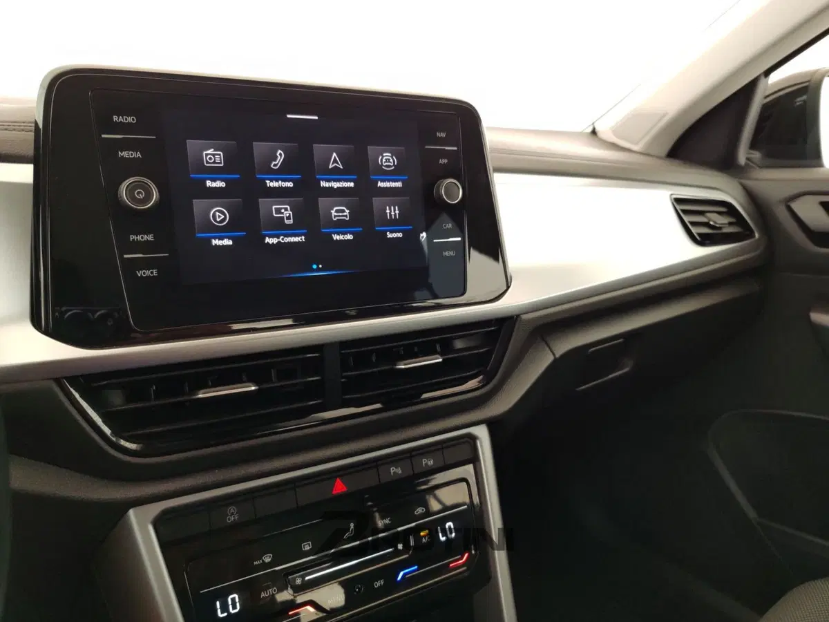 Volkswagen T-Roc usata a Massa-Carrara (13)