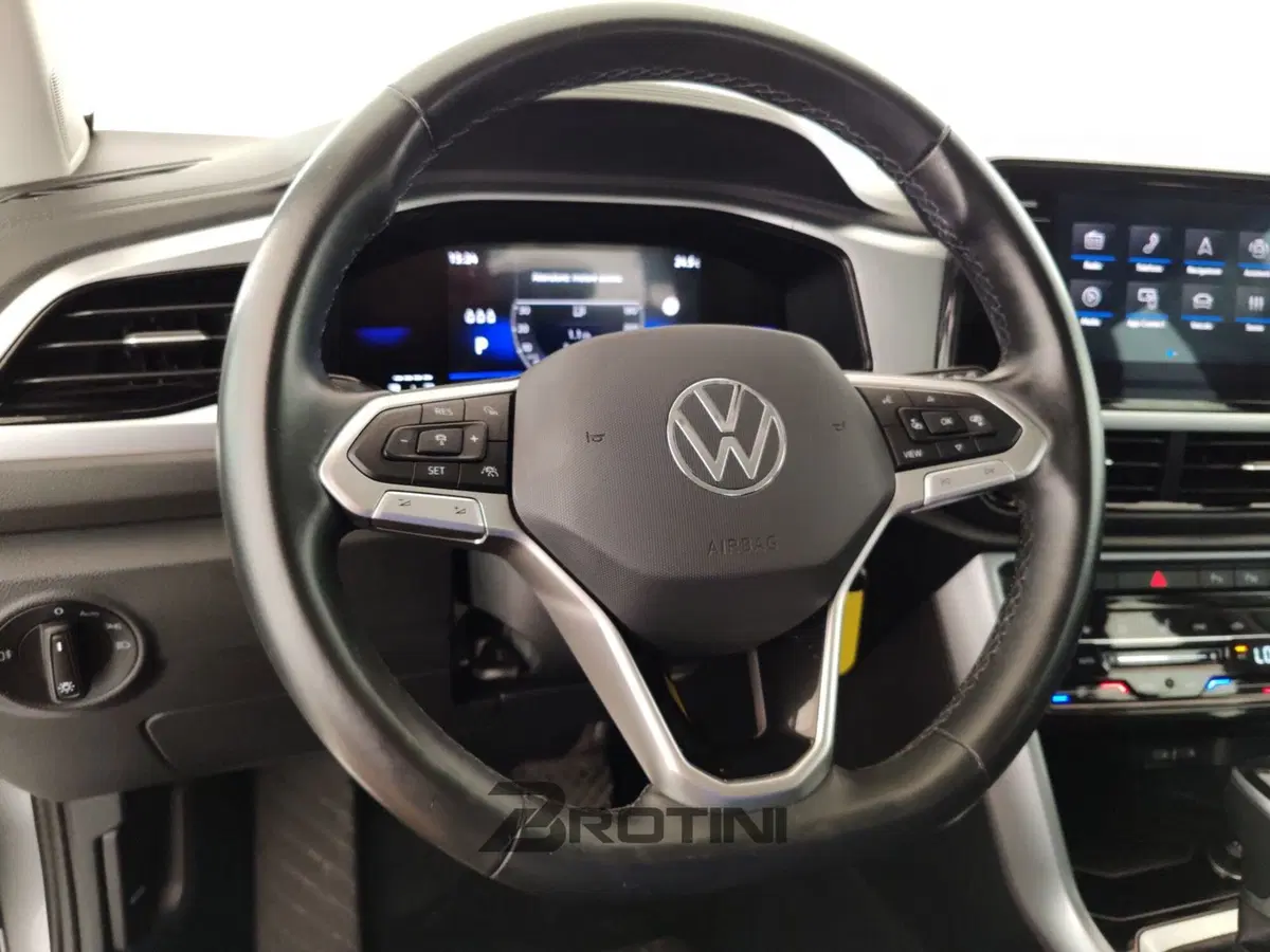 Volkswagen T-Roc usata a Massa-Carrara (14)