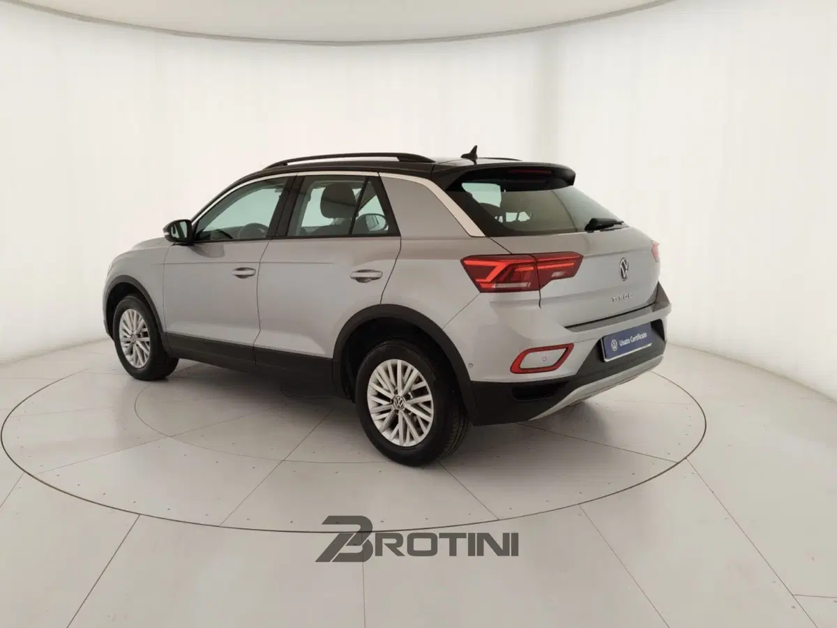 Volkswagen T-Roc usata a Massa-Carrara (2)