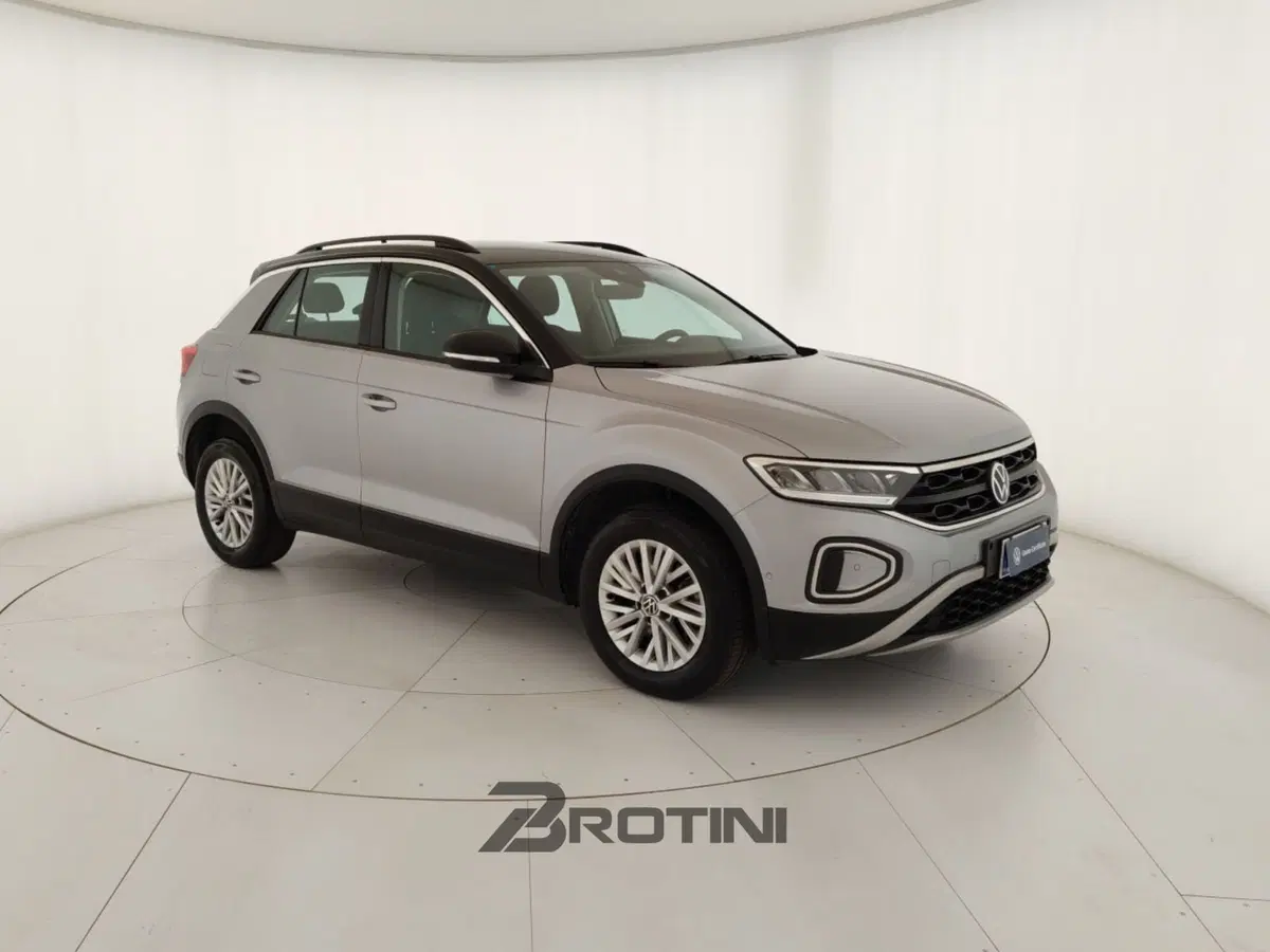 Volkswagen T-Roc usata a Massa-Carrara (4)