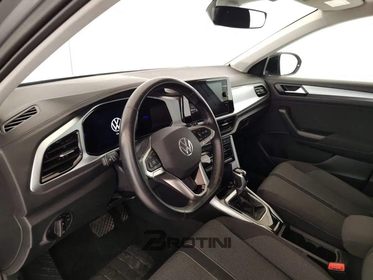 Volkswagen T-Roc usata a Massa-Carrara (8)