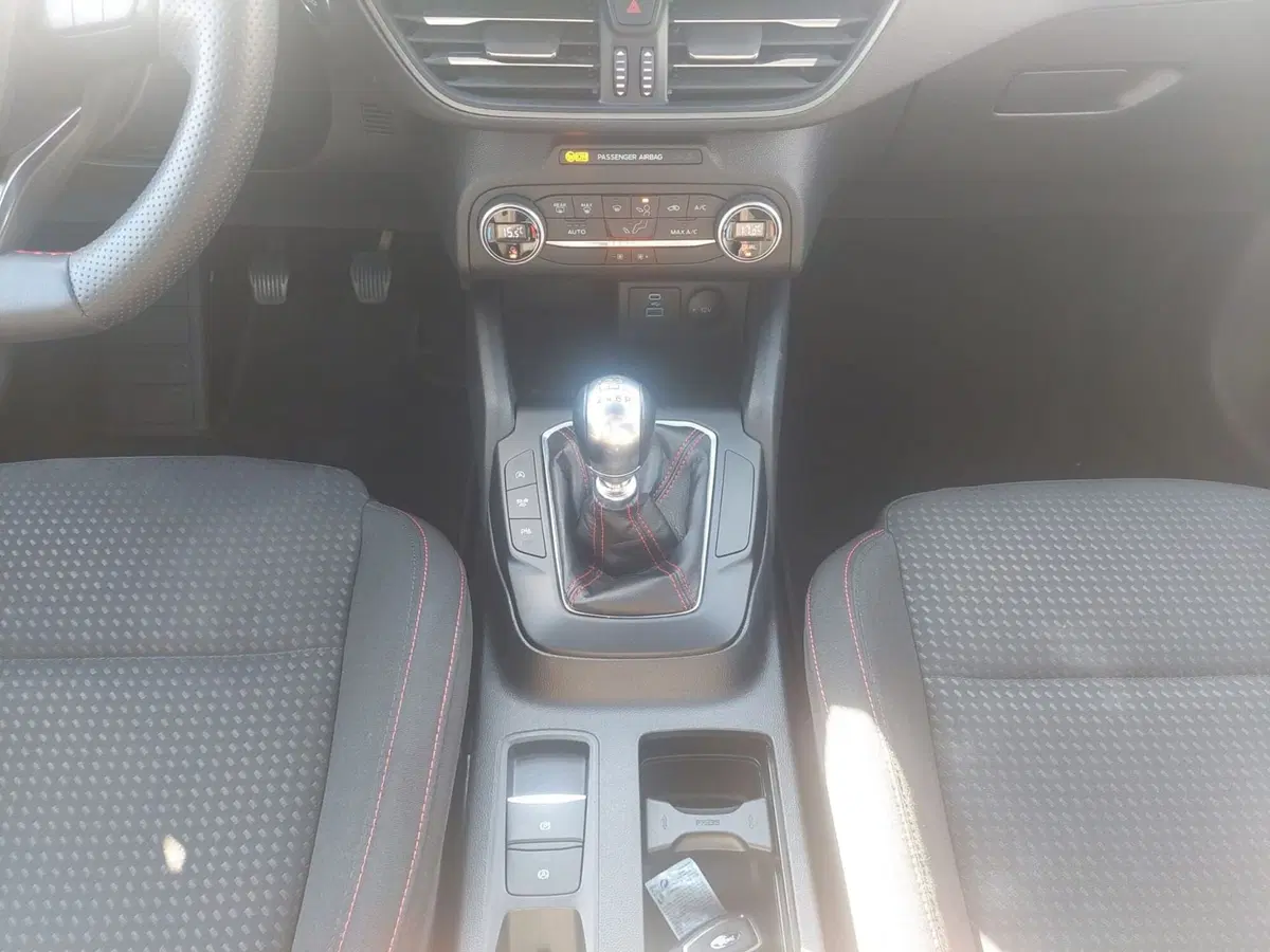Ford Focus usata a Treviso (13)