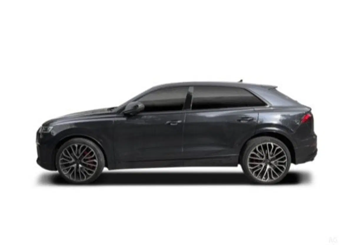 Audi Q8 nuova a Palermo (9)