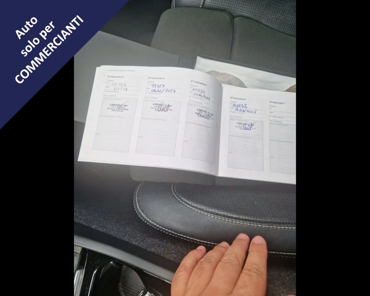 Volvo XC40 usata a Ravenna (15)