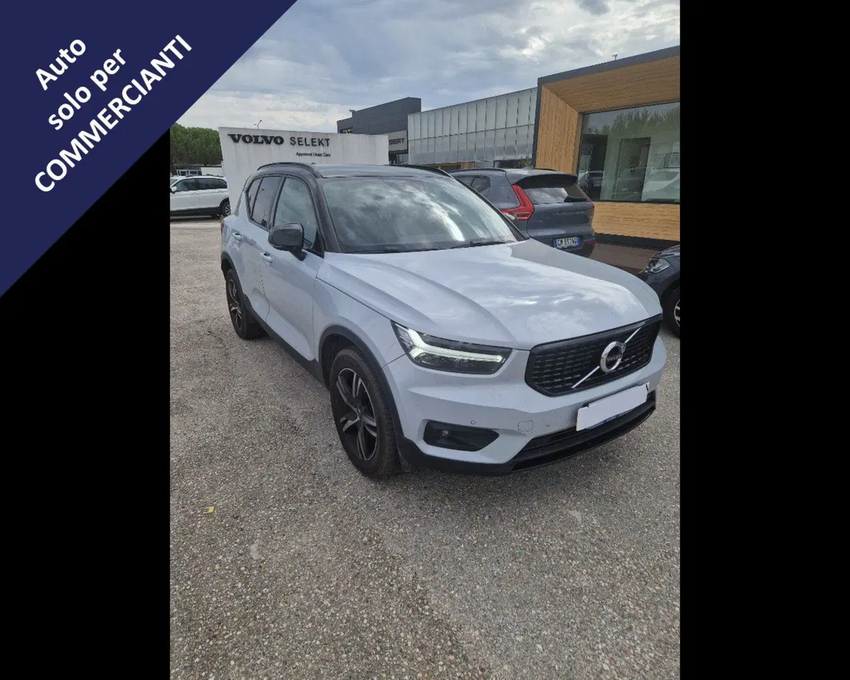 Volvo XC40 usata a Ravenna (3)