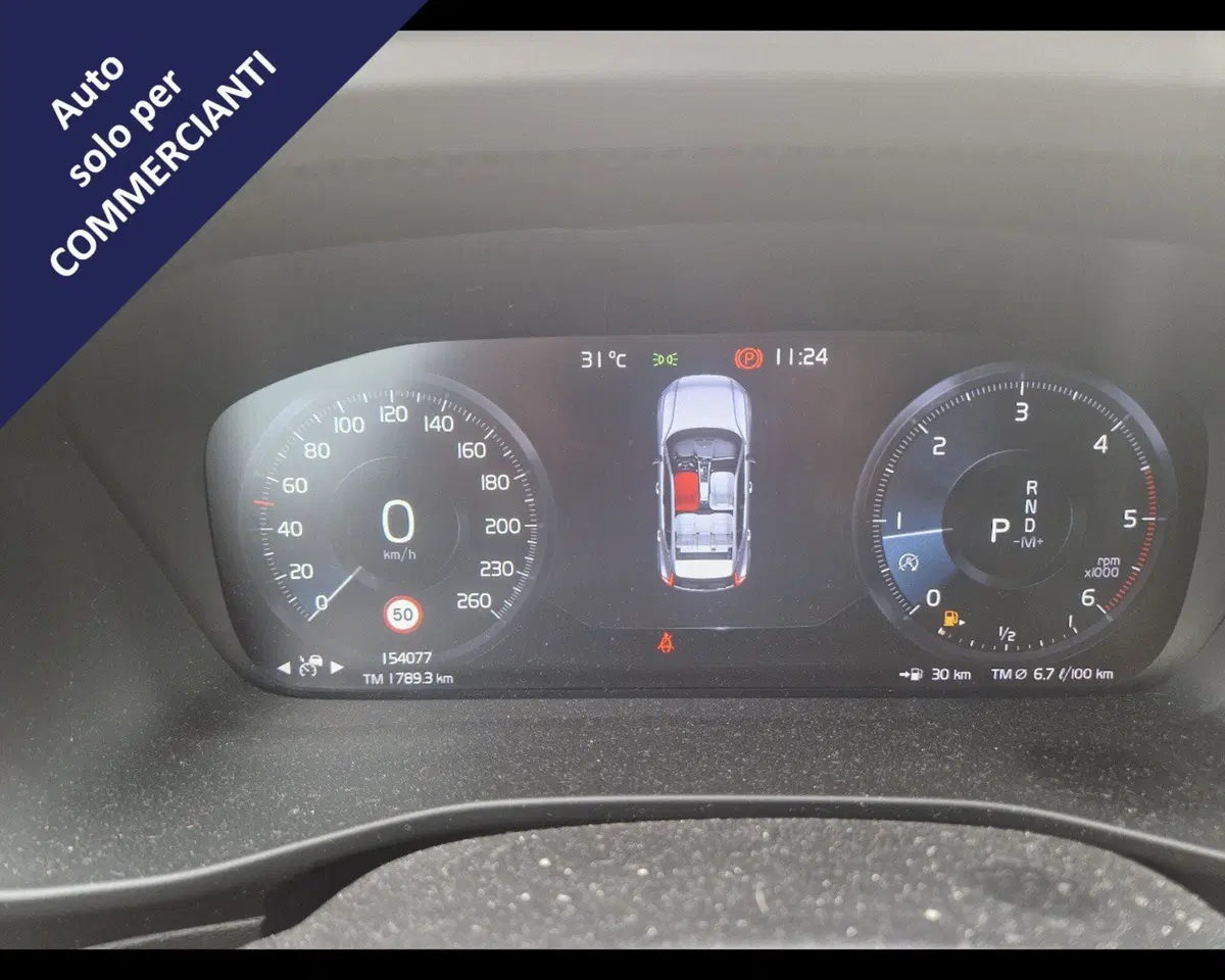 Volvo XC40 usata a Ravenna (8)