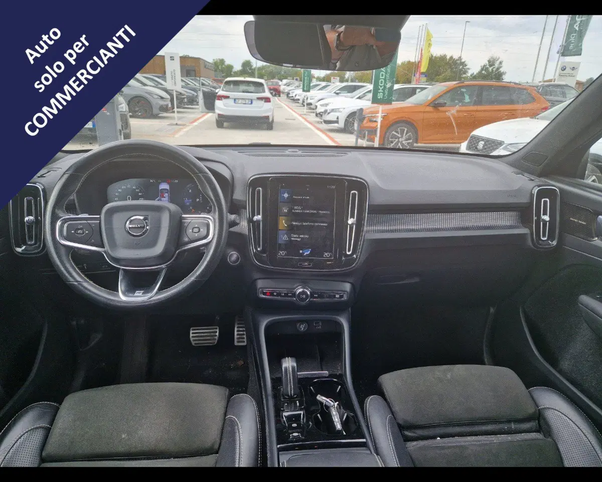 Volvo XC40 usata a Ravenna (9)