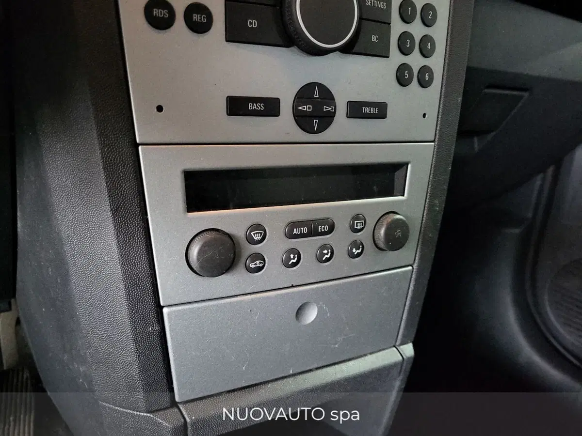 Opel Meriva usata a Arezzo (10)