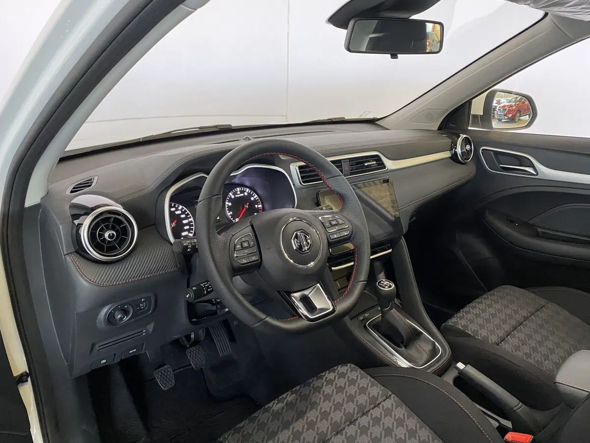 Mg ZS nuova a Monza e Brianza (9)