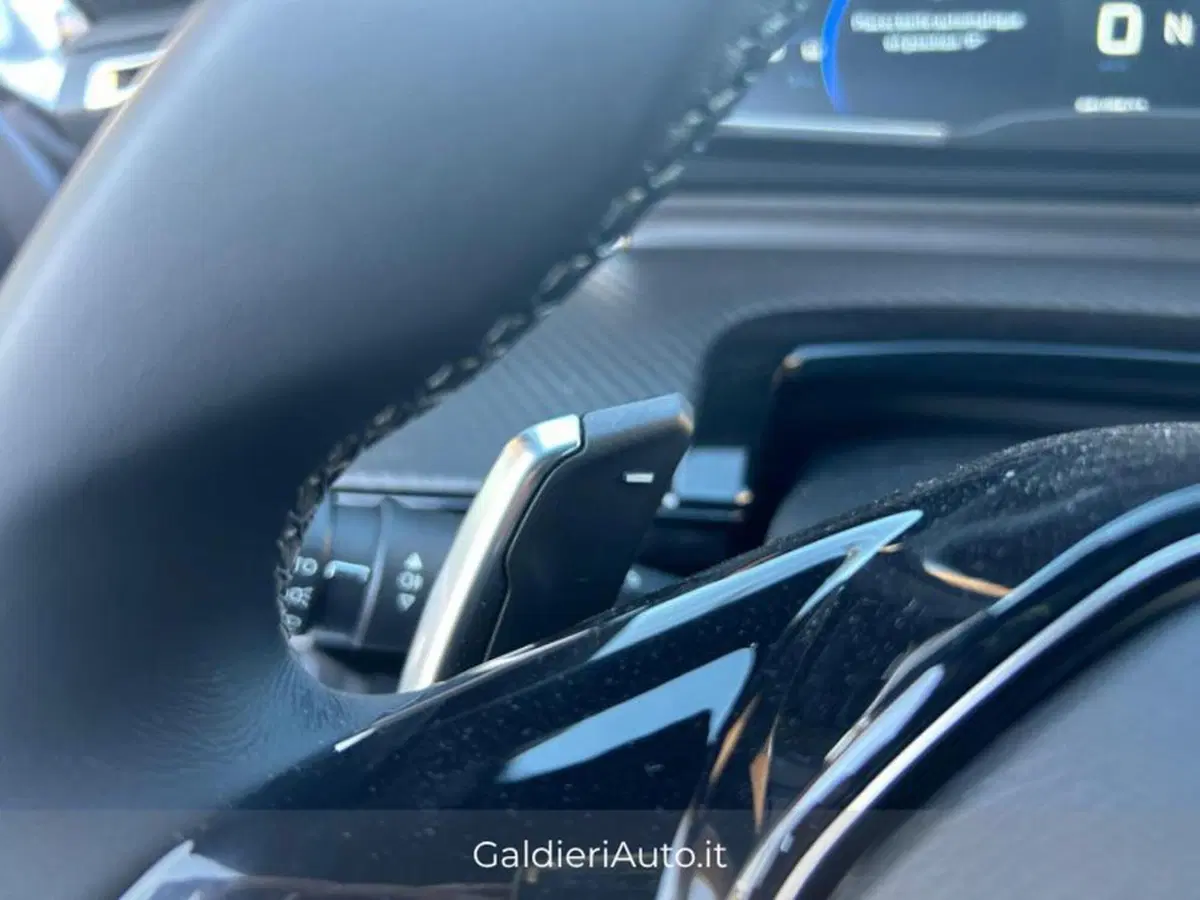 Peugeot 508 SW nuova a Salerno (18)