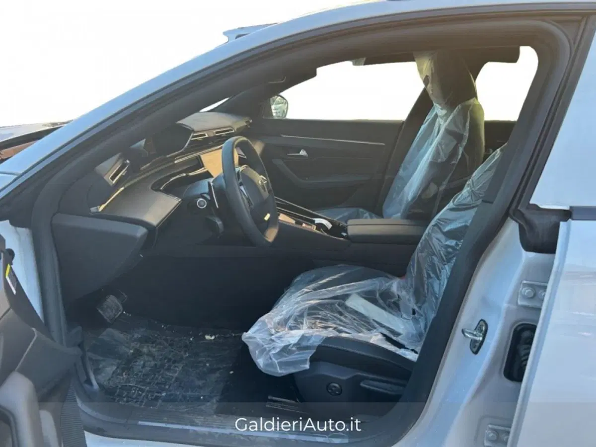 Peugeot 508 SW nuova a Salerno (6)