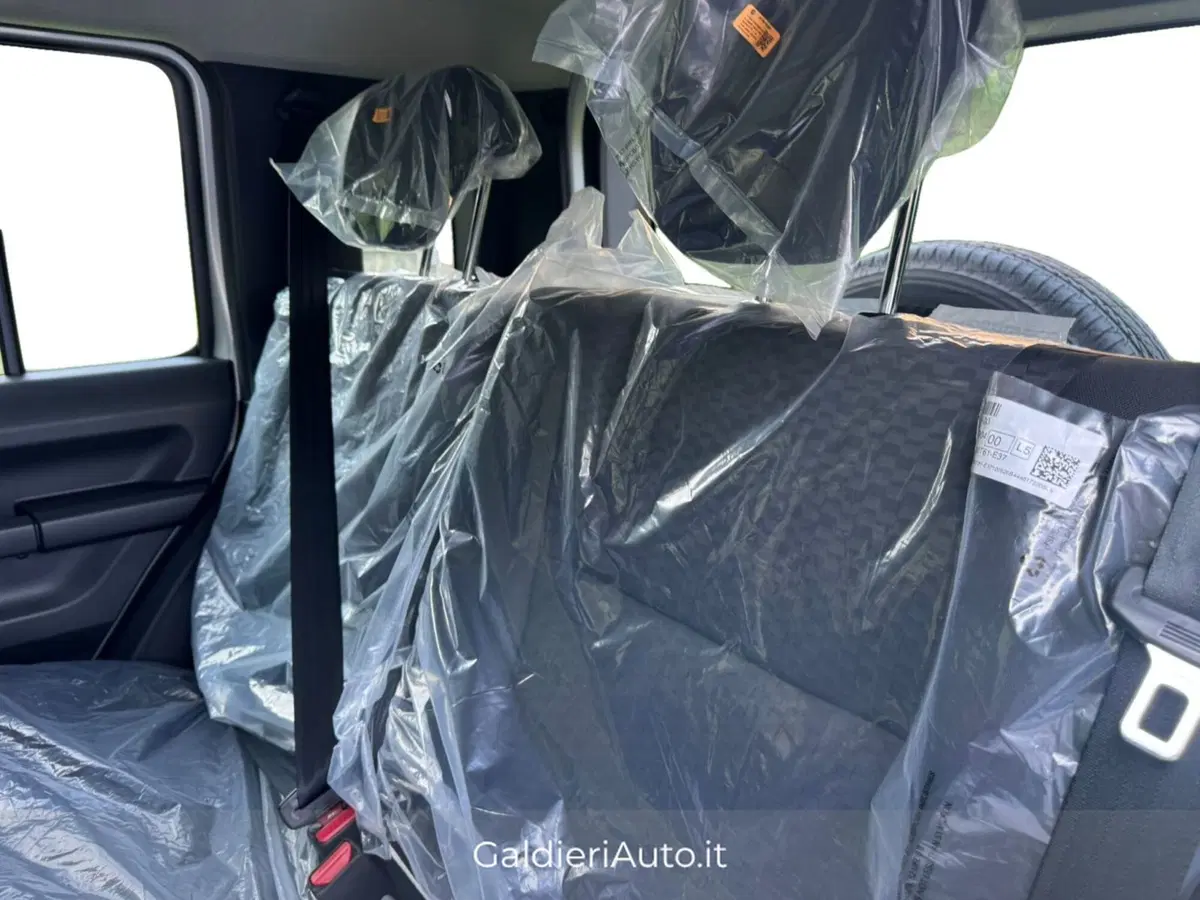 Suzuki Jimny nuova a Salerno (7)