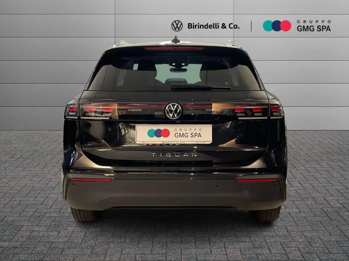 Volkswagen Tiguan usata a Prato (4)