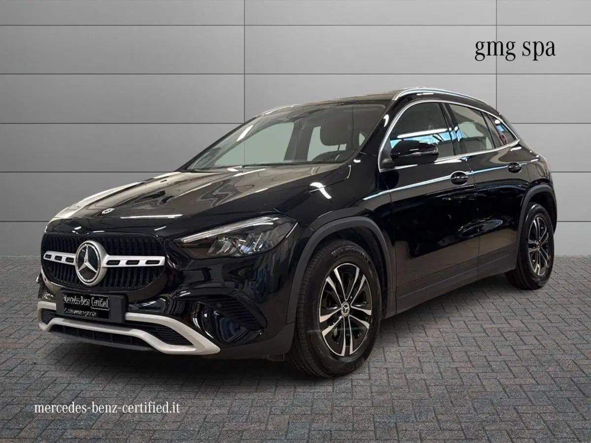 Mercedes-Benz GLA SUV usata a Prato