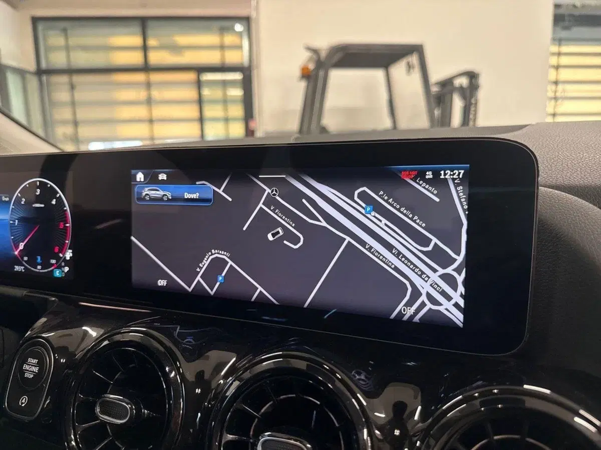 Mercedes-Benz GLA SUV usata a Prato (12)