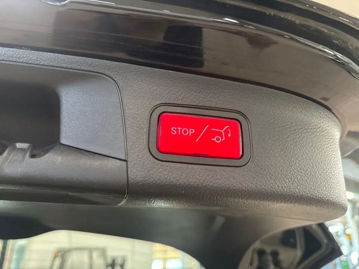 Mercedes-Benz GLA SUV usata a Prato (20)